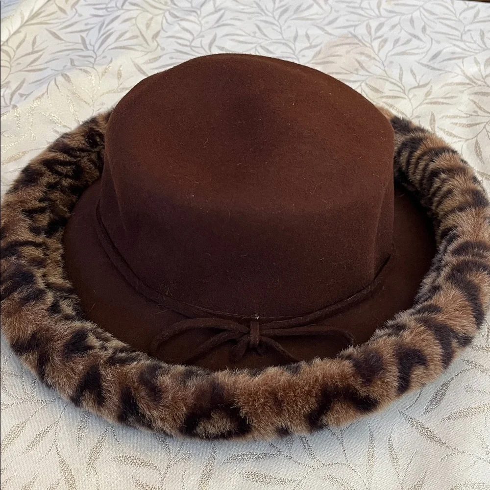 Vintage Fall Wool Brown Hat w/Animal Faux Fur Print Trim